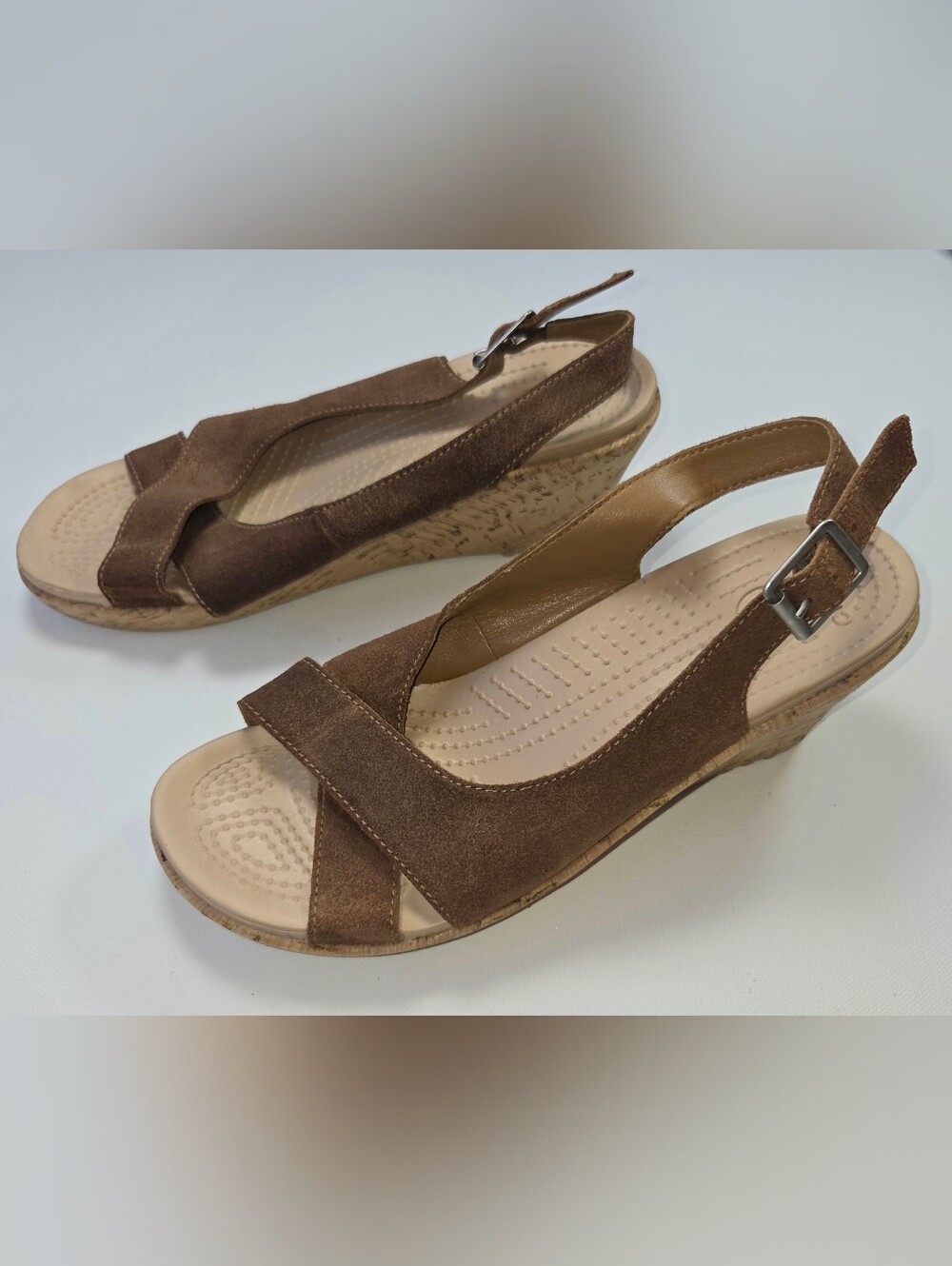 Crocs A-Leigh Shimmer Brown Suede Cork Wedge Sandals Womens 9